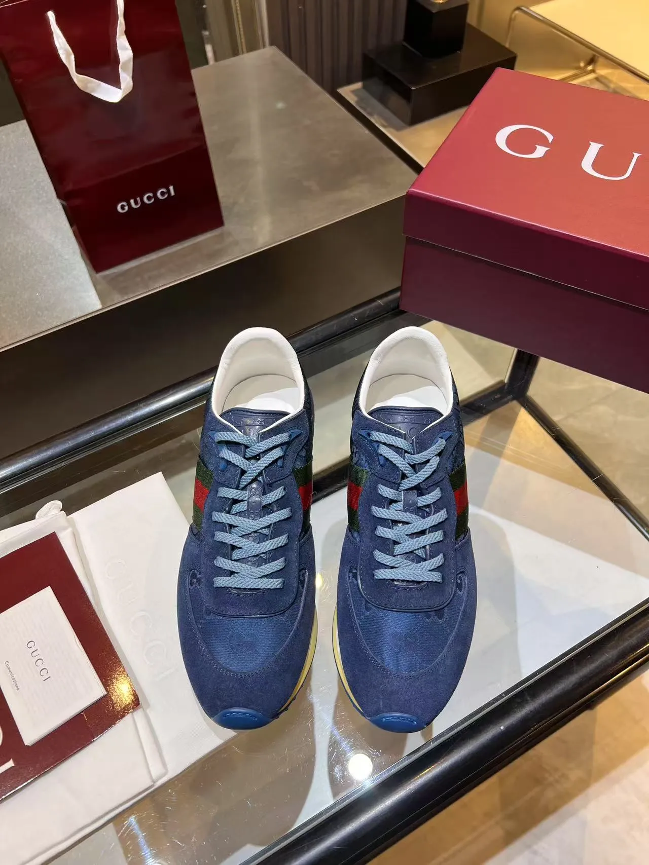 Men's Men's Shoes 💰620💰 Gucci Gucci Top Version Latest Catwalk Style Re-Motion Series Thick-soled Casual Sneakers Original Purchased, Developed and Made. This sneaker has a detachable and adjustable ankle strap, adding a dynamic item to the 2025 spring and summer series. The light and flexible outsole has been specially treated and is filled with a strong retro style. Exquisite packaging at the delivery counter 🛍📦 ▪️Fabrics: Original custom imported first-layer cowhide ▪️Inner lining: Original custom-made breathable mesh ▪️Sole: Original molded TPU material ▪️Sole thickness: 3.5CM ▪️Size: 39-44 (customized at 38.45.46)